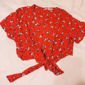 Floral American Eagle Tied Crop Top